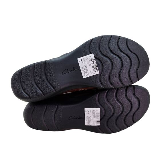 Clarks Women's Cheyn Fame Leather Slip-On Shoes - 6M - Picture 9 of 10